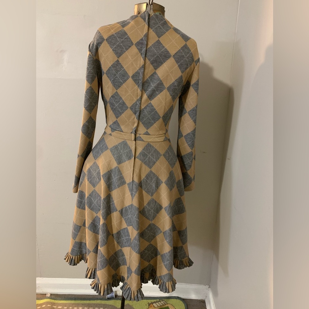Brown and Gray Vintage 60s/70s plaid wool dress - Picture 2 of 5